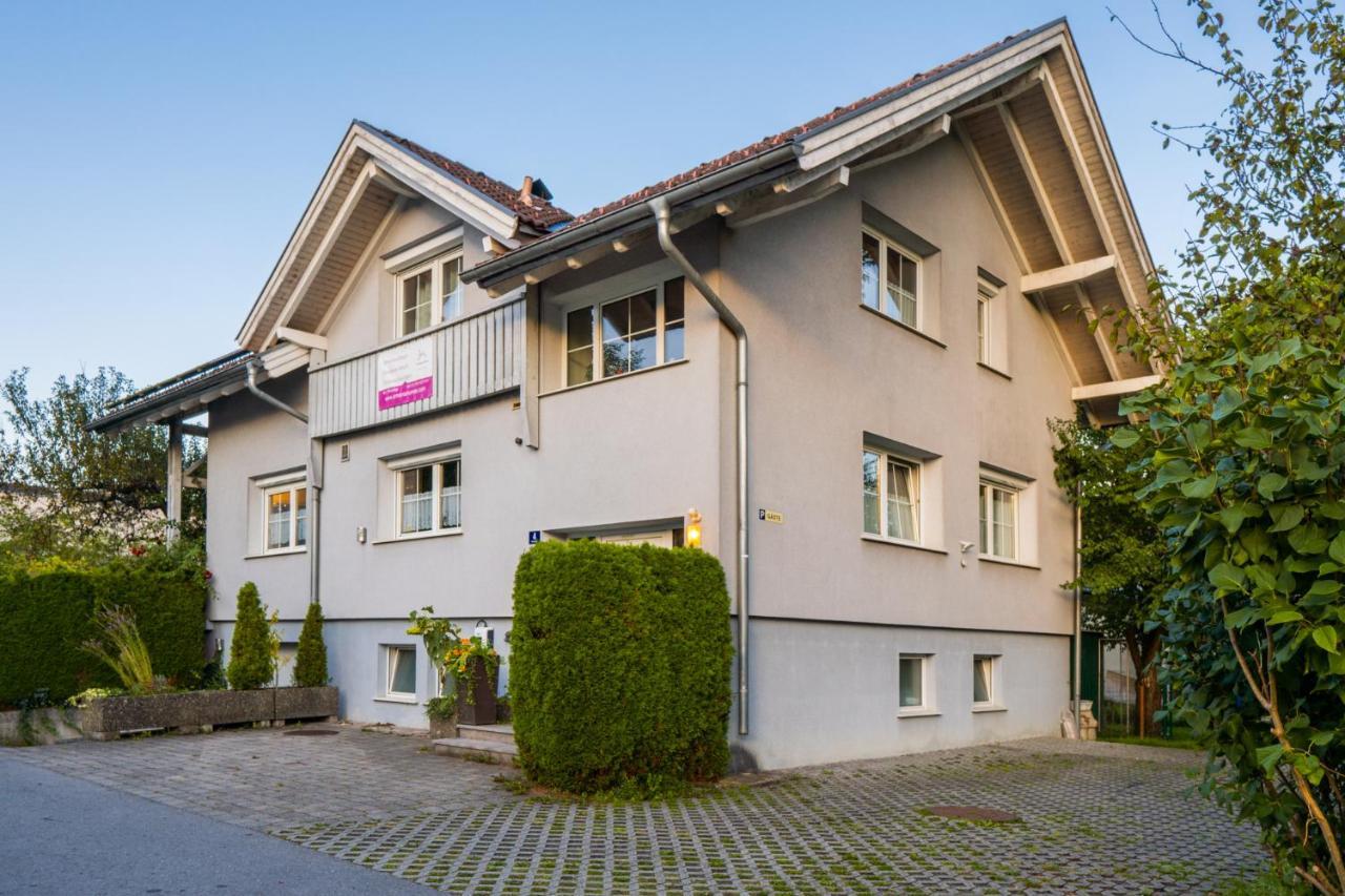 Armonia Altach, 2-6 P, 2 Schlafzimmer, Kueche, Parkplatz, Balkon, Wifi, Garten, Stellplatz Fuer Ski Exterior foto