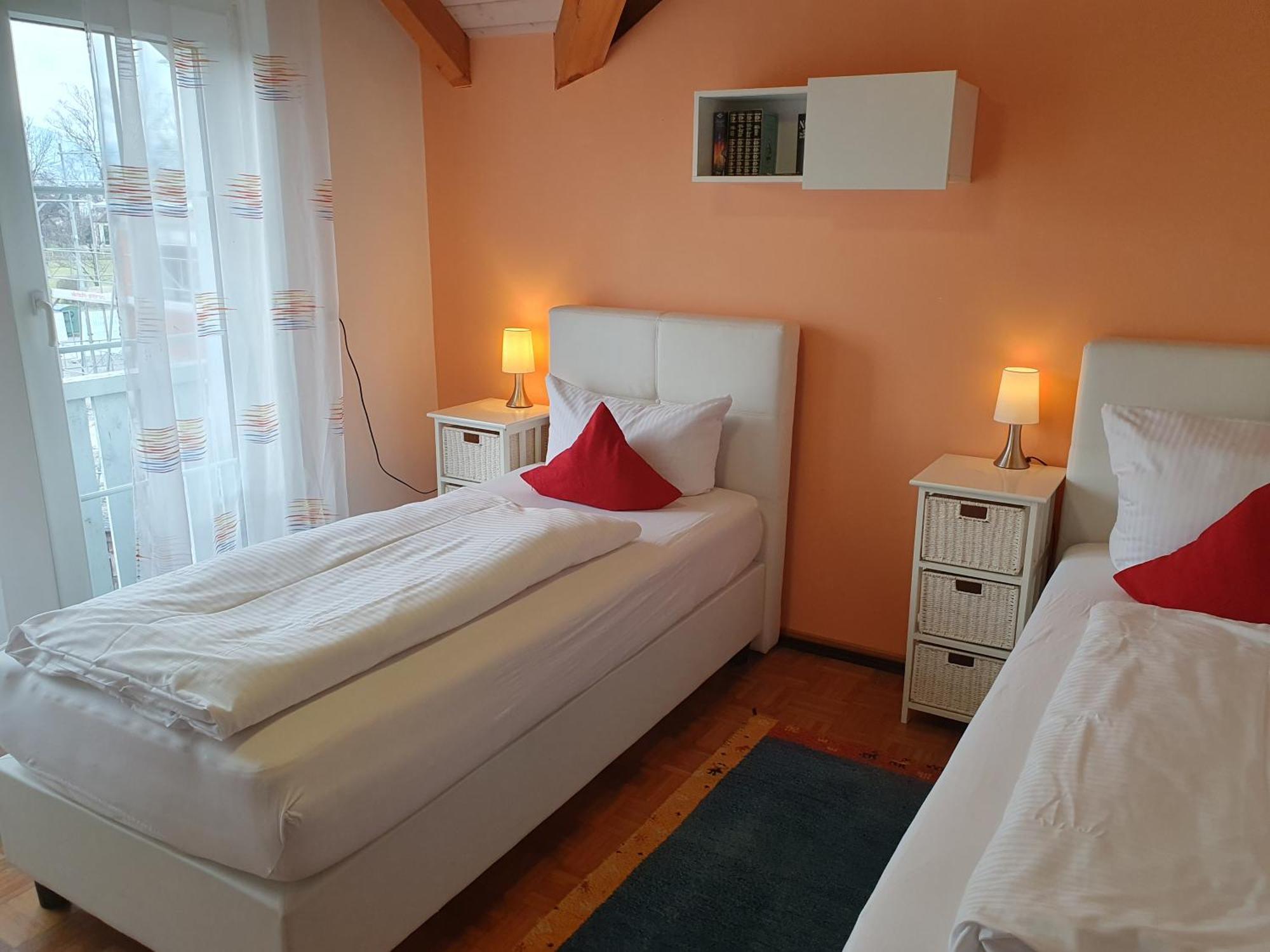 Armonia Altach, 2-6 P, 2 Schlafzimmer, Kueche, Parkplatz, Balkon, Wifi, Garten, Stellplatz Fuer Ski Exterior foto
